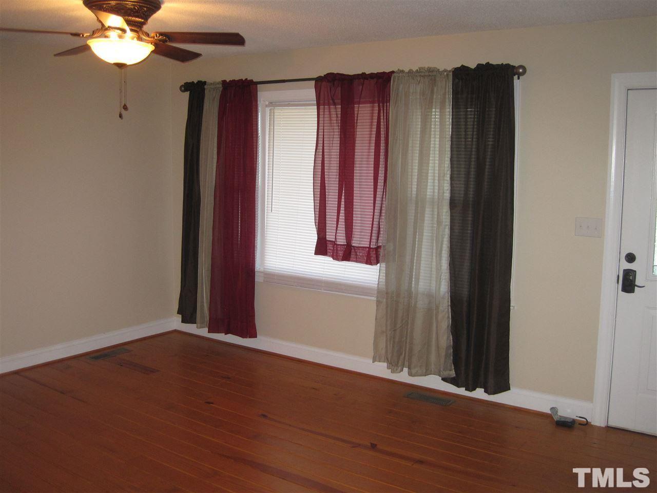 1024 Fairground Road Dunn, NC 28334 - Photo 5 of 6