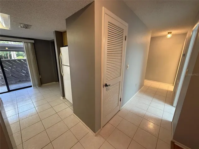 $195,000 | 604 Summerhill Court, Unit B, Safety Harbor, FL 34695