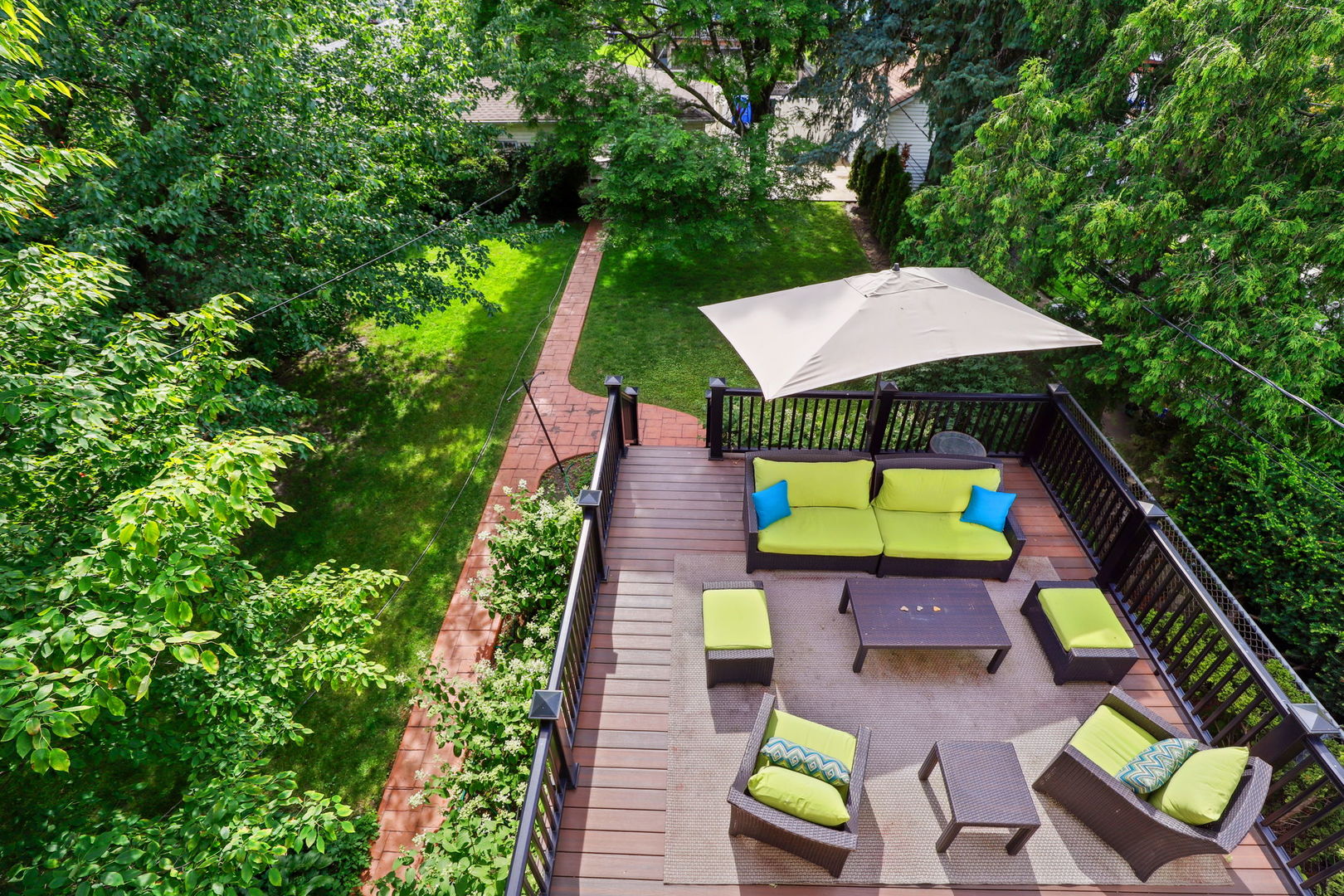 4232 North Tripp Avenue Chicago, IL 60641 - Photo 39 of 46 a view of a backyard with sitting area