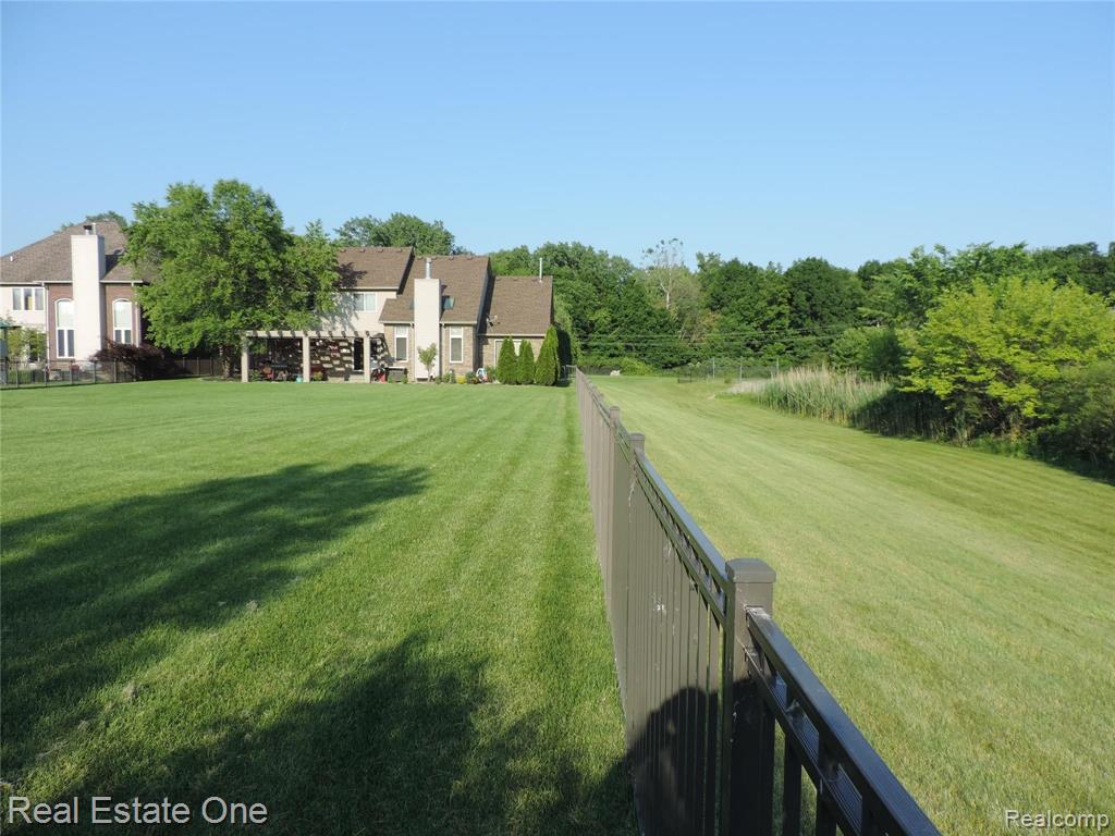 49337 Monte Road Chesterfield, MI 48047 - Photo 10 of 62