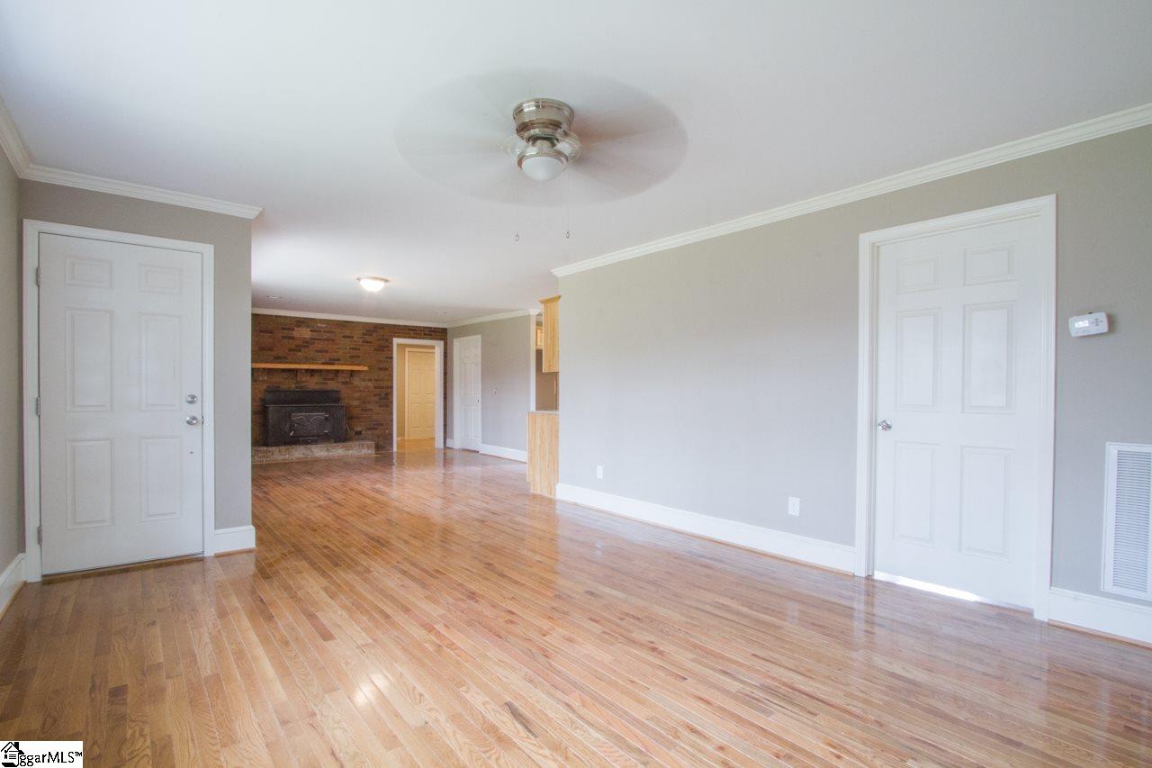 273 Mt Bethel Road Pickens, SC 29671 - Photo 3 of 36