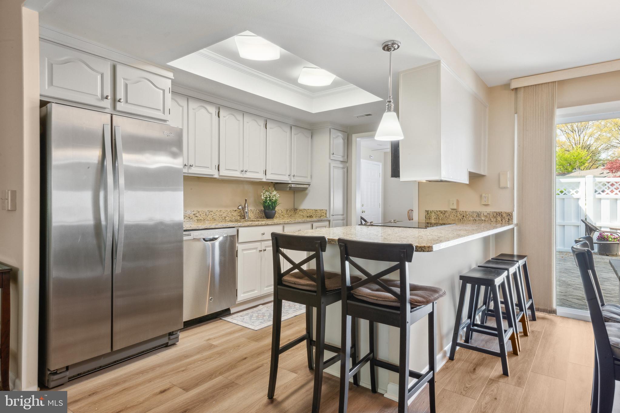 3602 Edelmar Terrace, Unit 129B Silver Spring, MD 20906 - Photo 31 of 44 Stainless Appliances