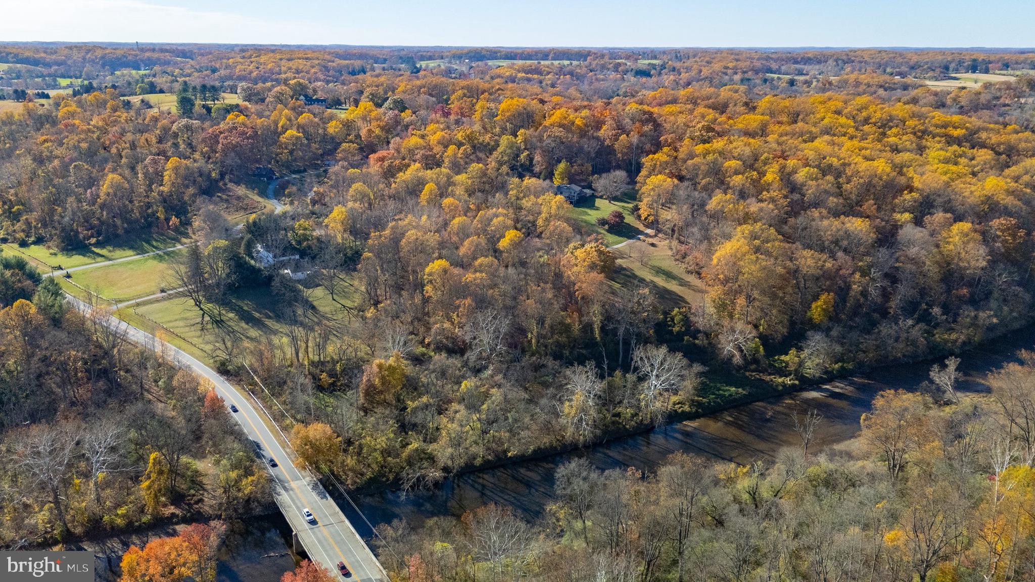 3934 Thompsons Bridge Road Wilmington, DE 19807 - Photo 25 of 28 a view of city and mountain