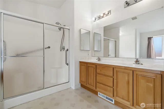 $550,000 | 22309 Southeast 243rd Street, Unit 136, Maple Valley, WA 98038