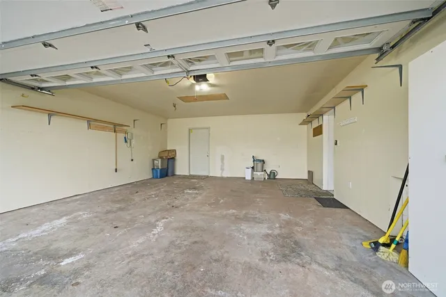 $550,000 | 22309 Southeast 243rd Street, Unit 136, Maple Valley, WA 98038