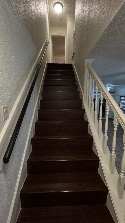 3600 Jeanetta Street, Unit 1301 Houston, TX 77063 - Photo 2 of 21 a view of entryway