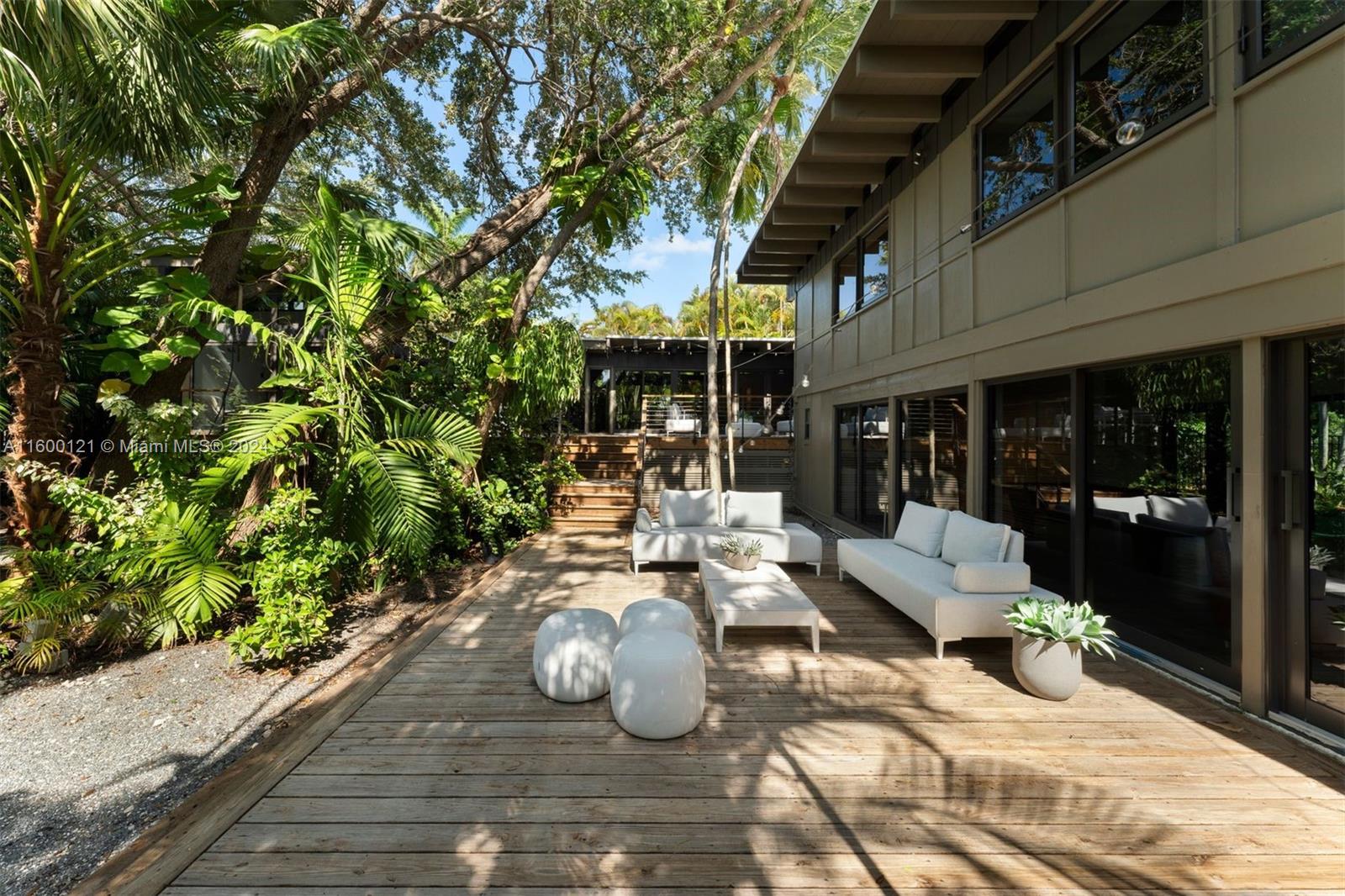 3630 Battersea Road Miami, FL 33133 - Photo 42 of 81 Gallery Image 42