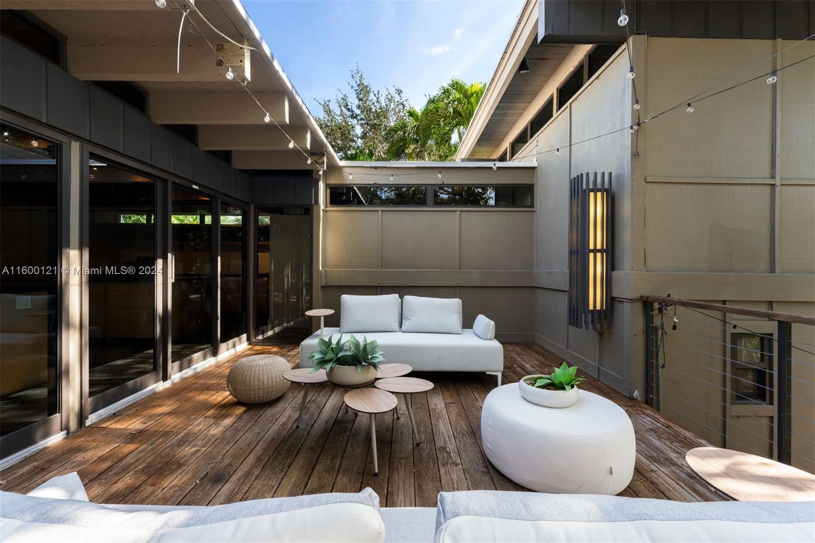 3630 Battersea Road Miami, FL 33133 - Photo 48 of 81 Gallery Image 48