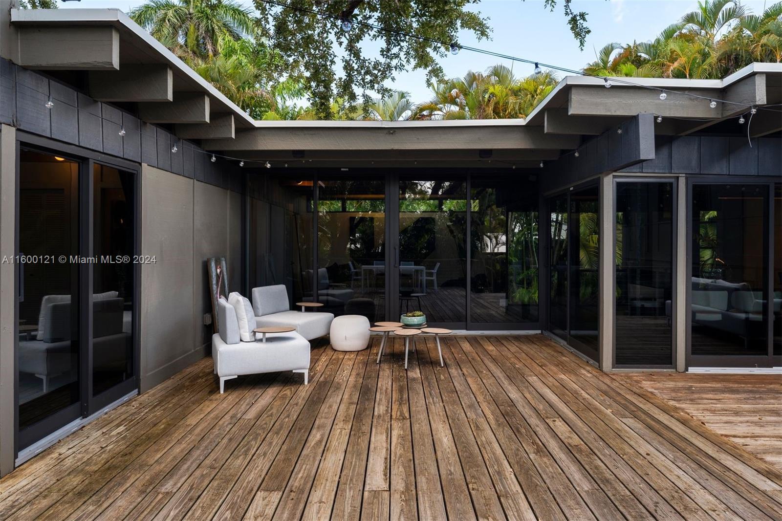 3630 Battersea Road Miami, FL 33133 - Photo 49 of 81 Gallery Image 49
