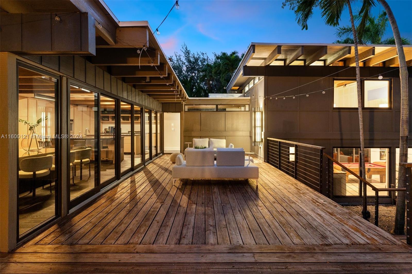 3630 Battersea Road Miami, FL 33133 - Photo 5 of 81 Gallery Image 5
