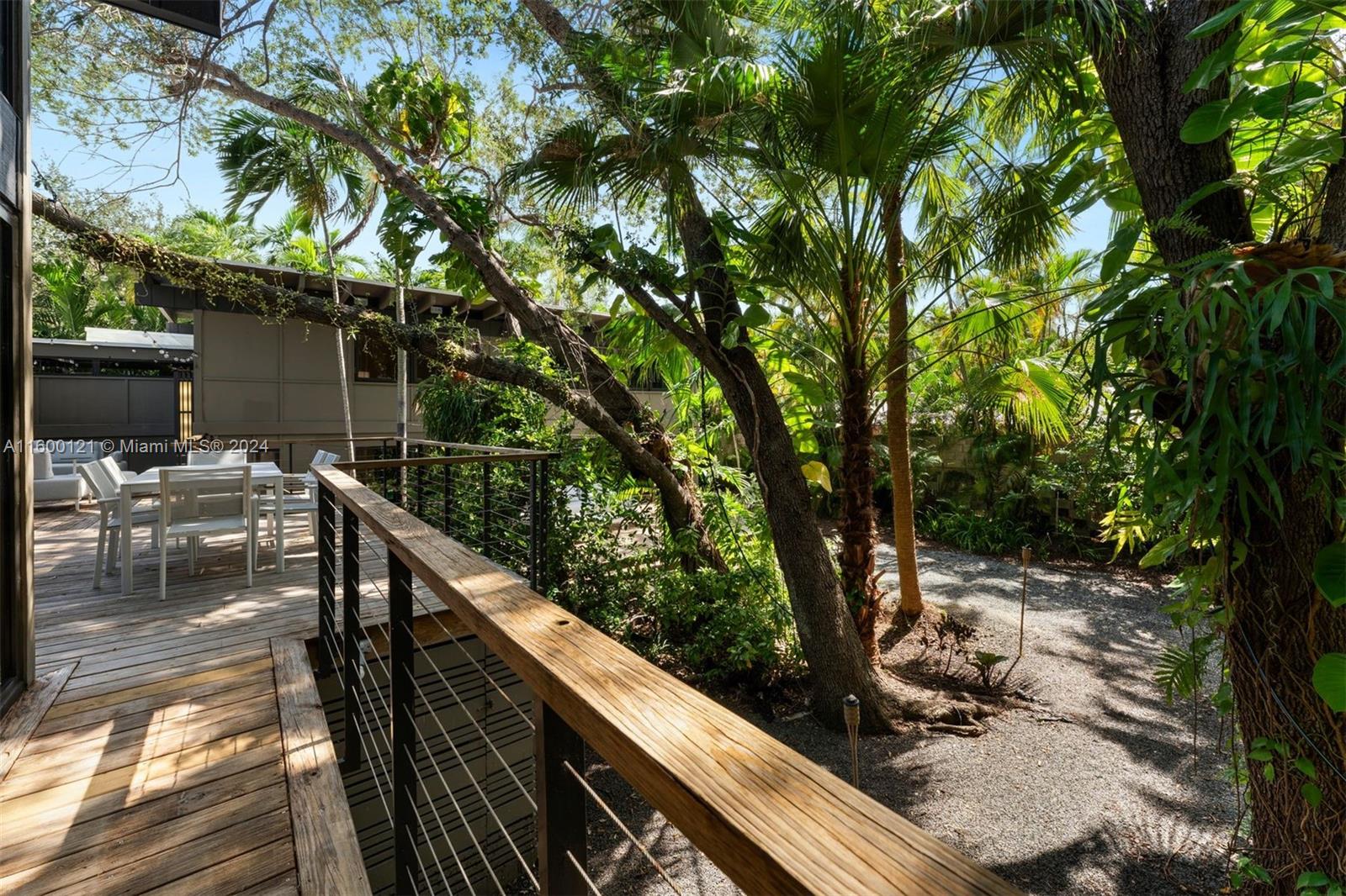 3630 Battersea Road Miami, FL 33133 - Photo 51 of 81 Gallery Image 51