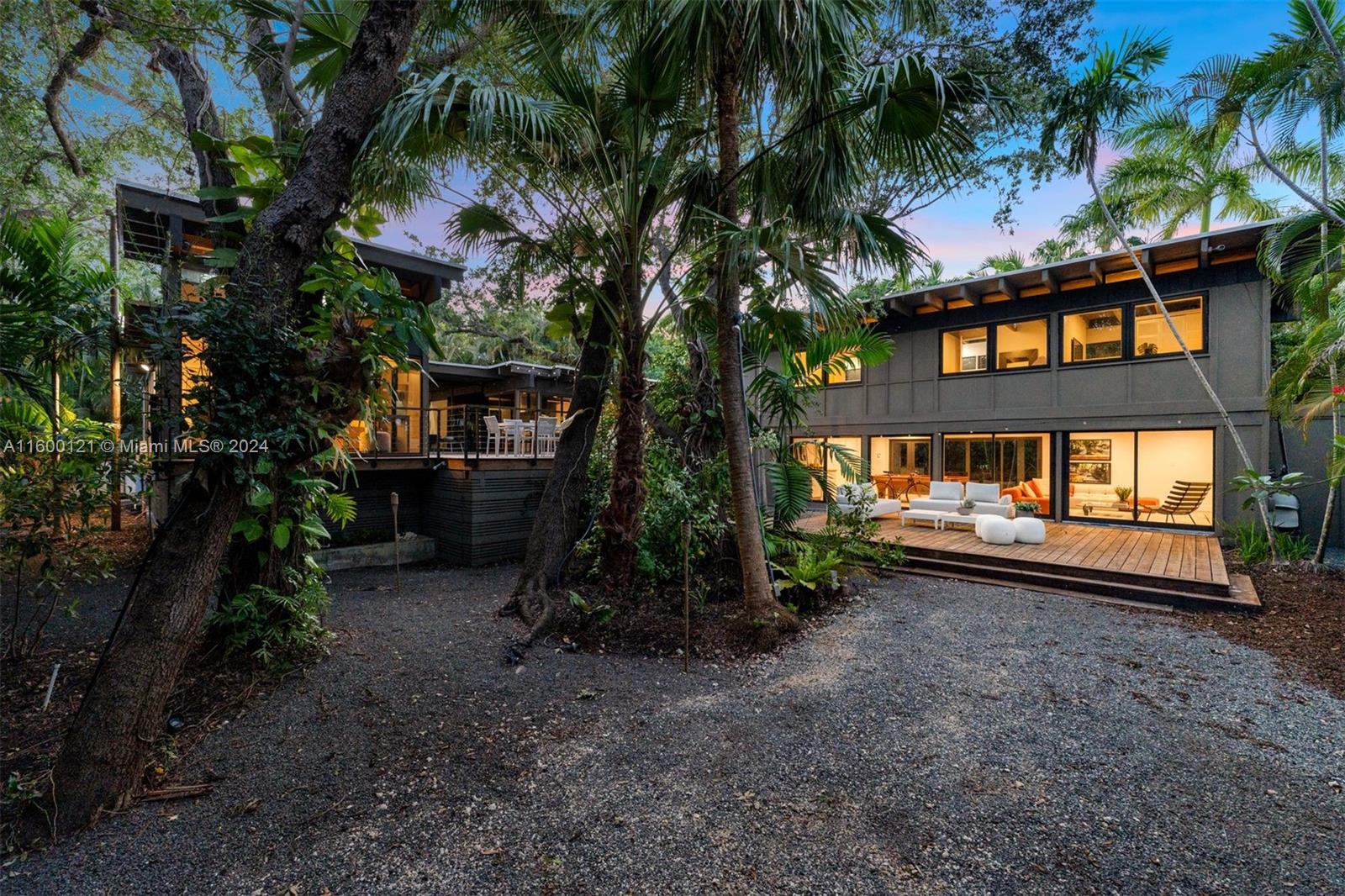 3630 Battersea Road Miami, FL 33133 - Photo 64 of 81 Gallery Image 64