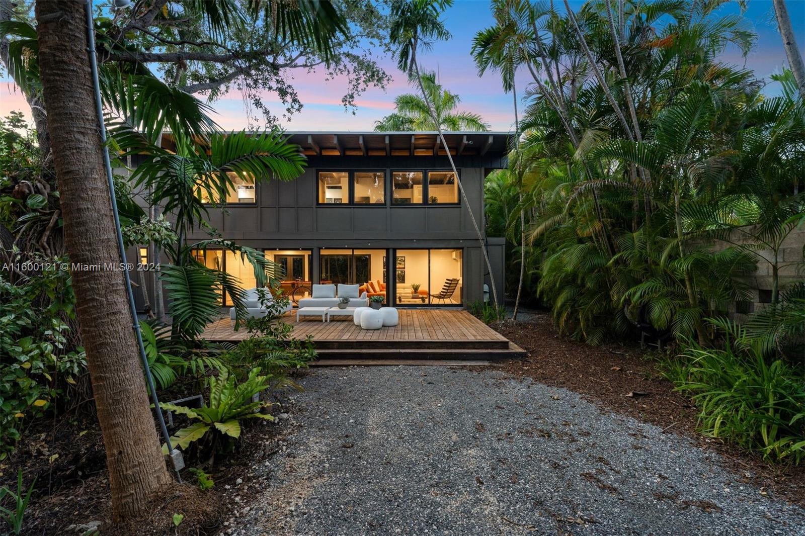 3630 Battersea Road Miami, FL 33133 - Photo 65 of 81 Gallery Image 65