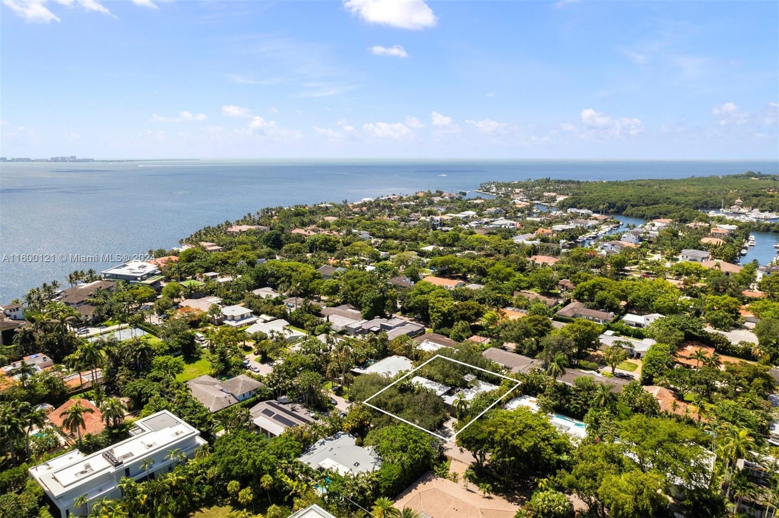 3630 Battersea Road Miami, FL 33133 - Photo 74 of 81 Gallery Image 74