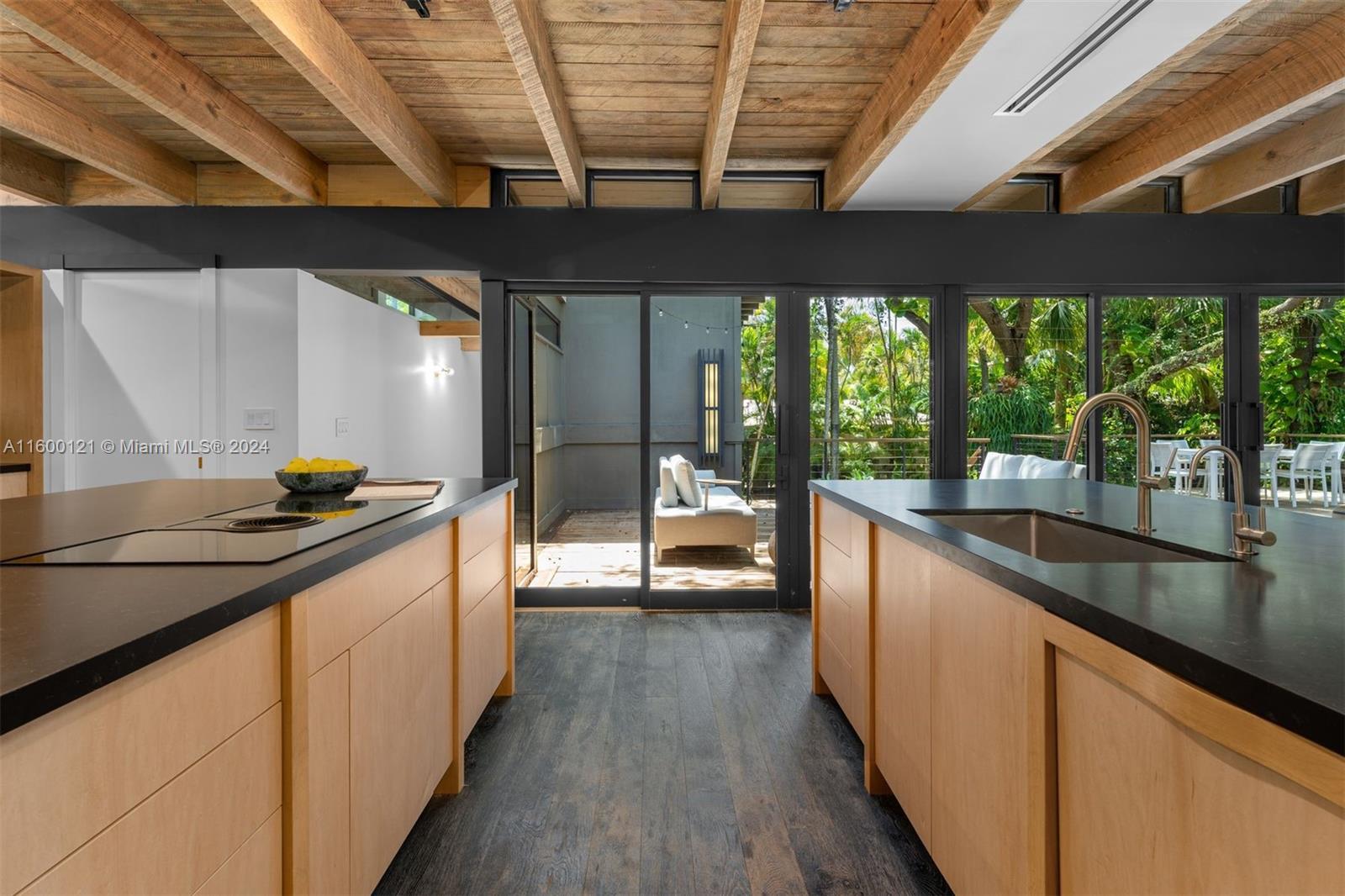 3630 Battersea Road Miami, FL 33133 - Photo 10 of 81 Gallery Image 10