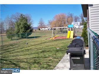 57 Hall Road Shoemakersville, PA 19555 - Photo 11 of 12