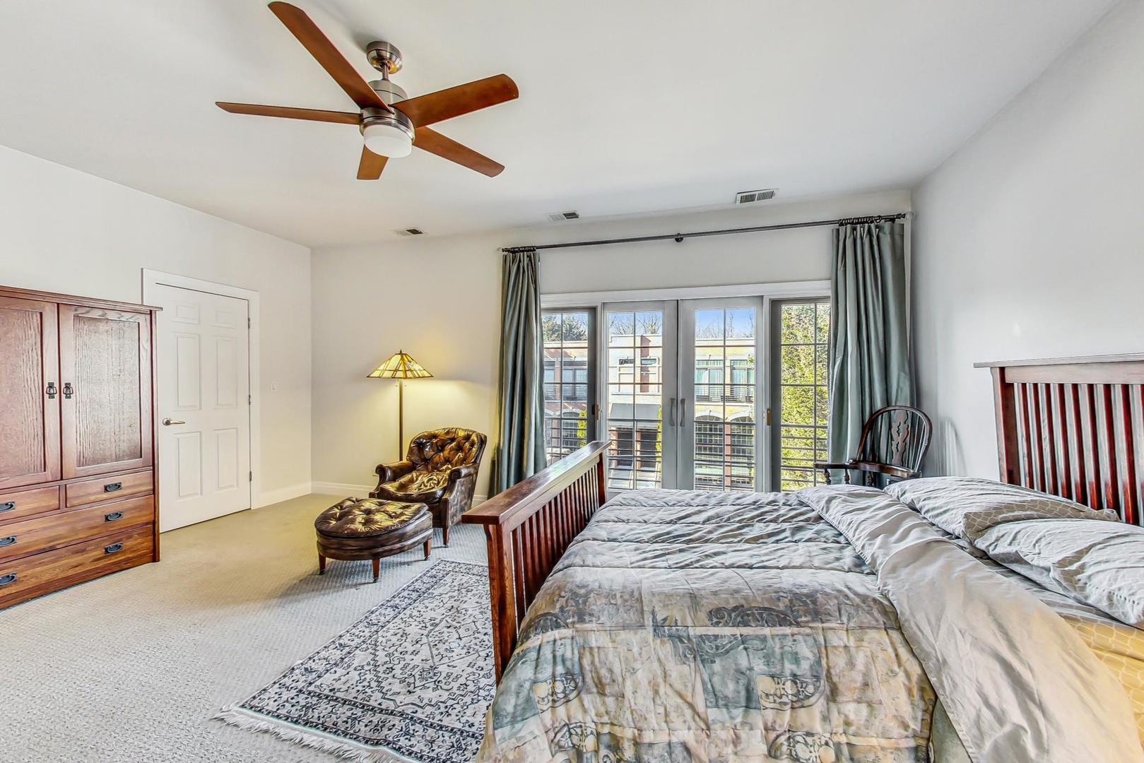 116 South Dee Road Park Ridge, IL 60068 - Photo 14 of 39 Gallery Image 14