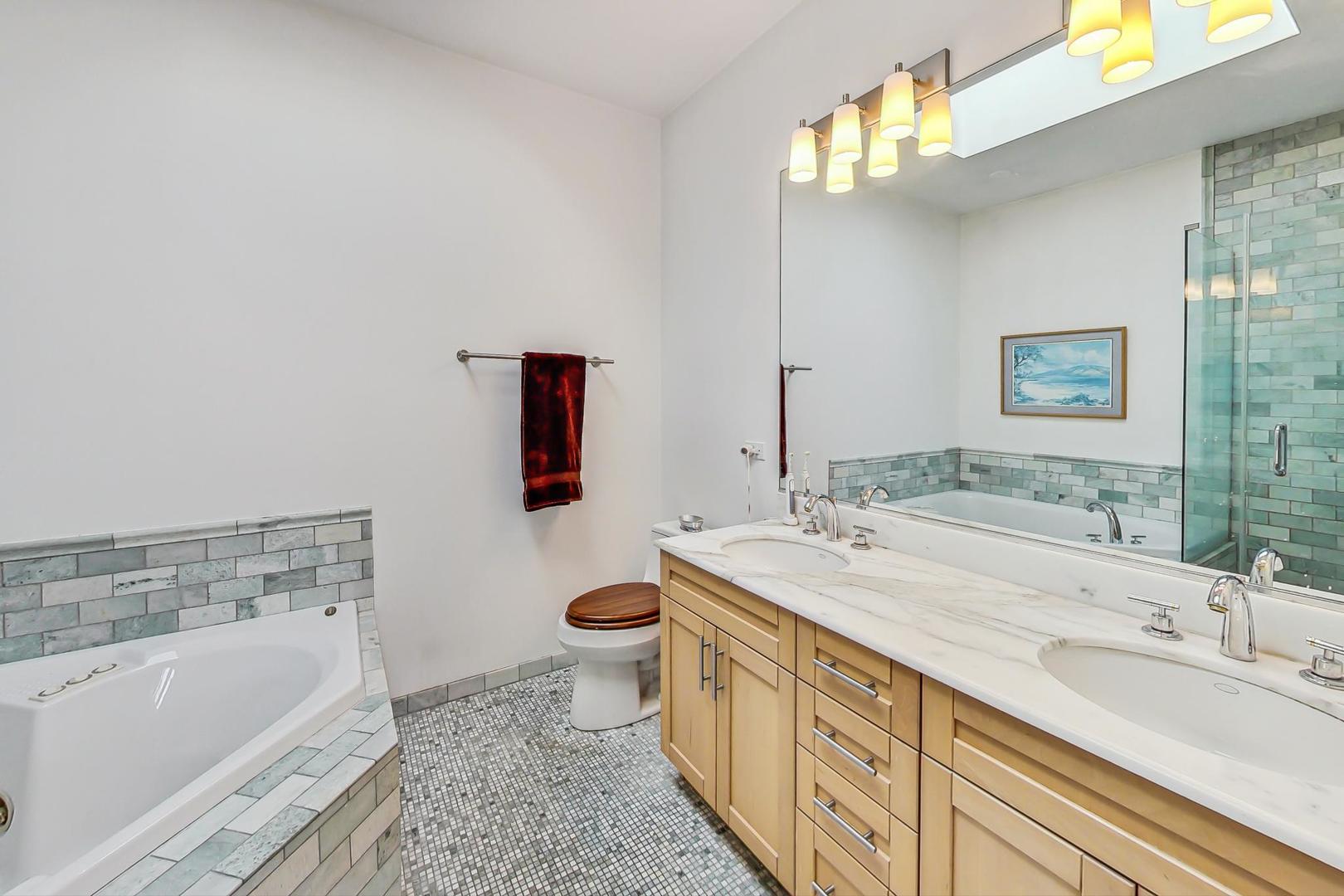 116 South Dee Road Park Ridge, IL 60068 - Photo 16 of 39 Gallery Image 16