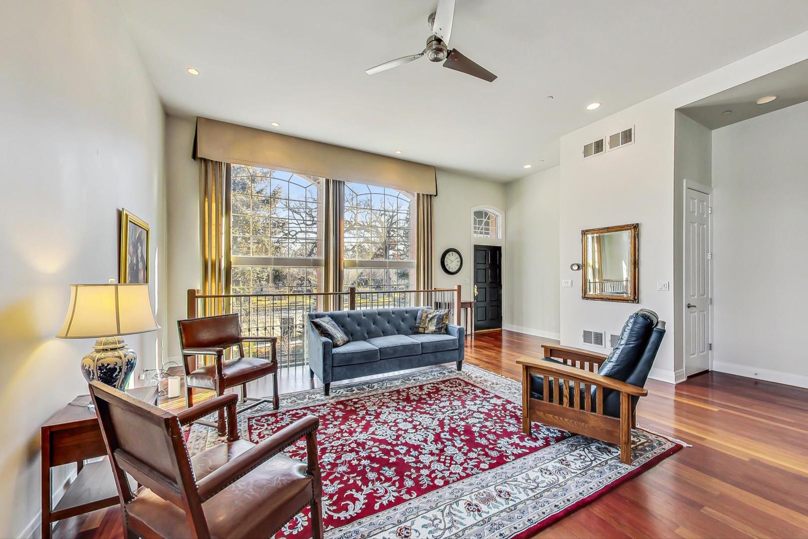 116 South Dee Road Park Ridge, IL 60068 - Photo 2 of 39 Gallery Image 2