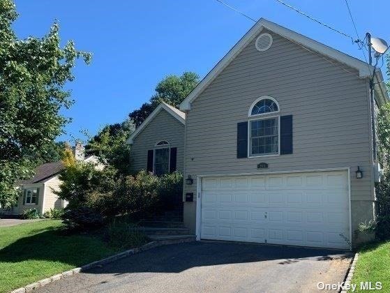 200 Soundview Road Huntington, NY 11743 - Photo 1 of 1 Gallery Image 1