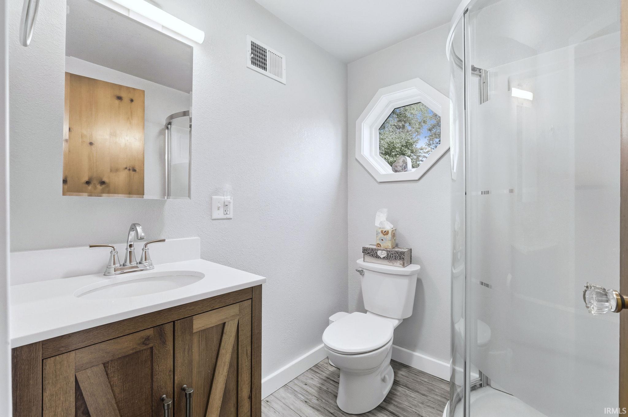 9955 Highway 120 Howe, IN 46746 - Photo 14 of 27