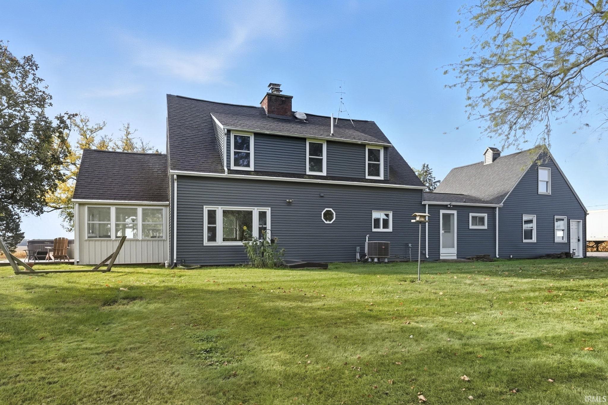 9955 Highway 120 Howe, IN 46746 - Photo 2 of 27