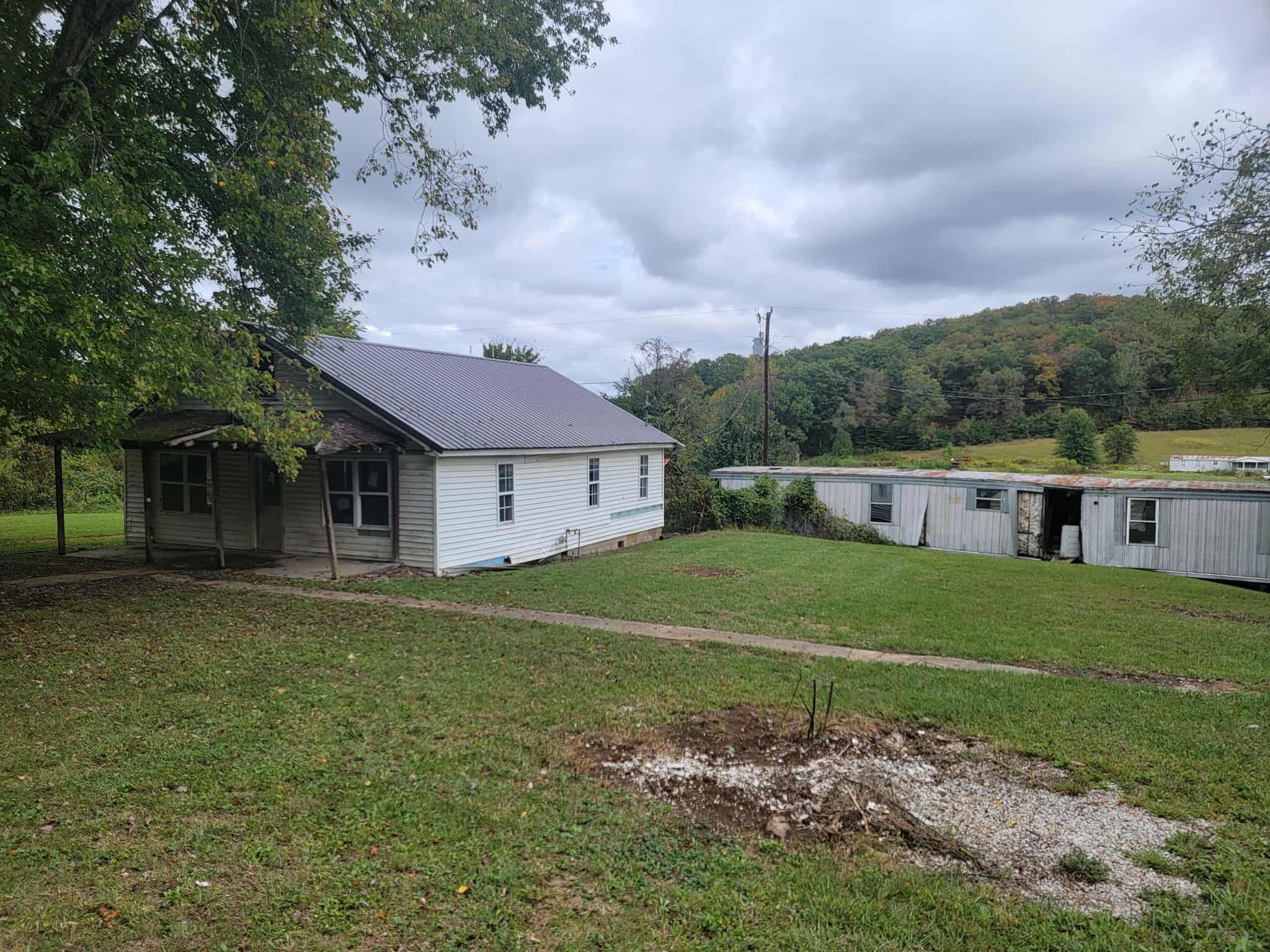 370 Reffitt Road Jeffersonville, KY 40337 - Photo 1 of 15 att.ejAzL05XUxk5frleq-t5171C5LfcVzusW_xZ