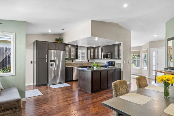 $625,000 | 611 Treese Way, Roseville, CA 95678