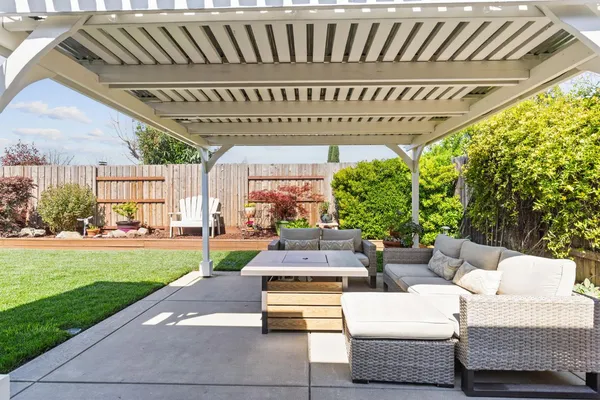 $625,000 | 611 Treese Way, Roseville, CA 95678