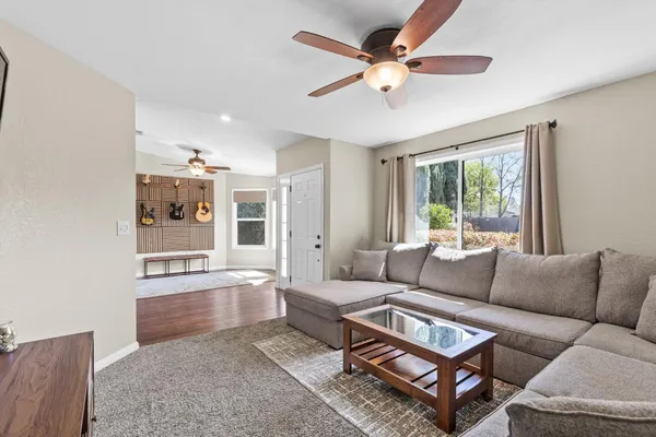 $625,000 | 611 Treese Way, Roseville, CA 95678