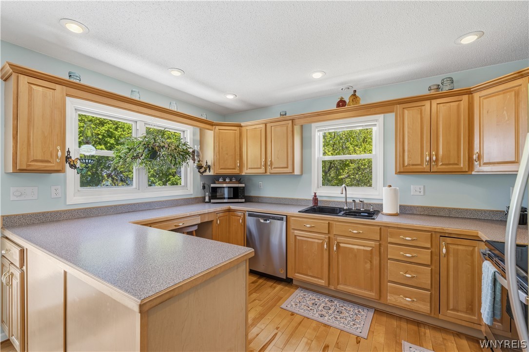 2409 Lake Road Porter, NY 14131 - Photo 35 of 50