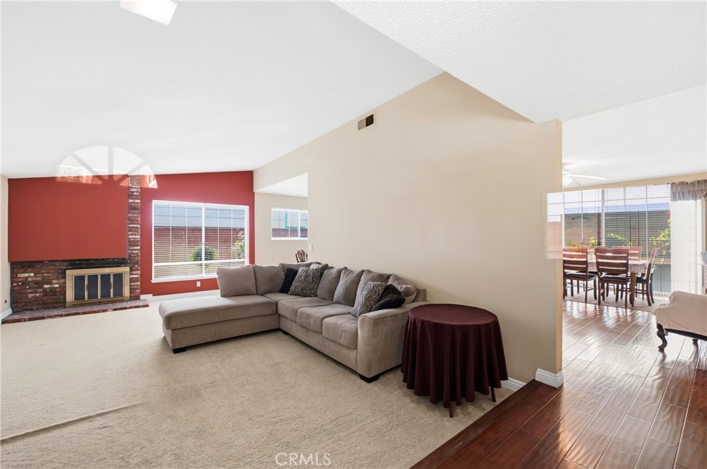 2253 Grafton Street Simi Valley, CA 93063 - Photo 2 of 30