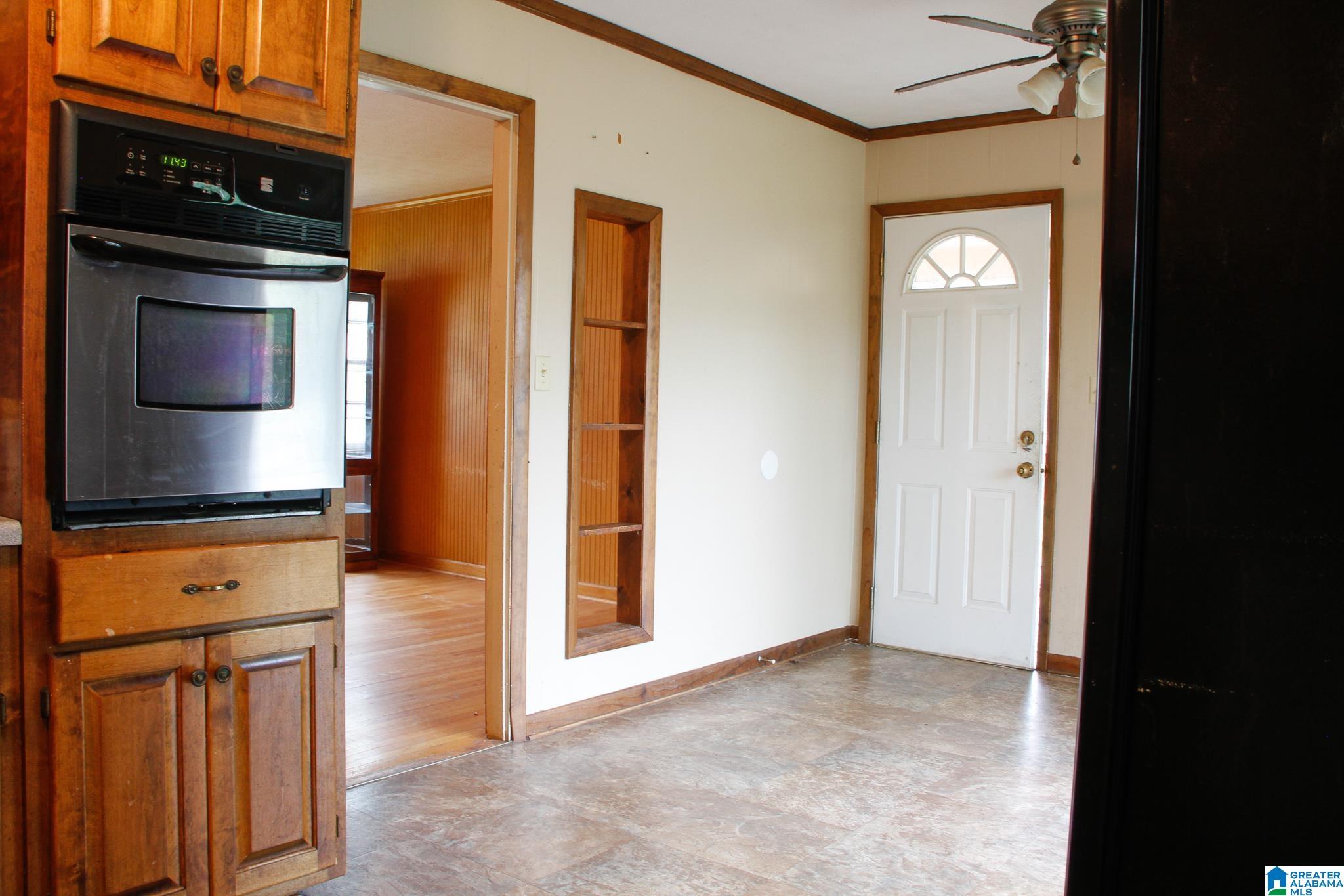 2110 Finley Street Southwest Jacksonville, AL 36265 - Photo 4 of 15