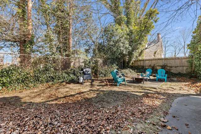 $175,000 | 9 Brewer Street, Unit 1, New London, CT 06320