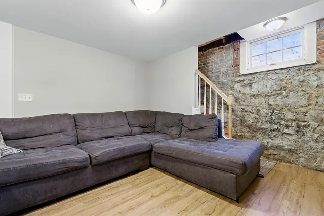 $175,000 | 9 Brewer Street, Unit 1, New London, CT 06320