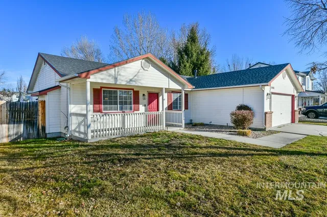 $399,995 | 10484 West Menkalinin Drive, Star, ID 83669