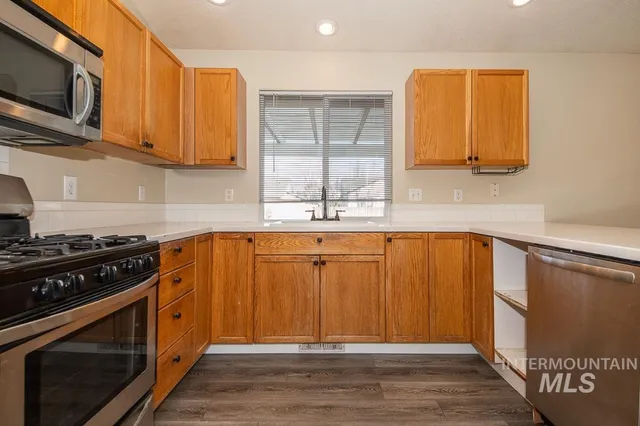 $399,995 | 10484 West Menkalinin Drive, Star, ID 83669