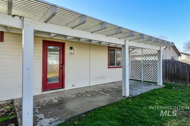 $399,995 | 10484 West Menkalinin Drive, Star, ID 83669