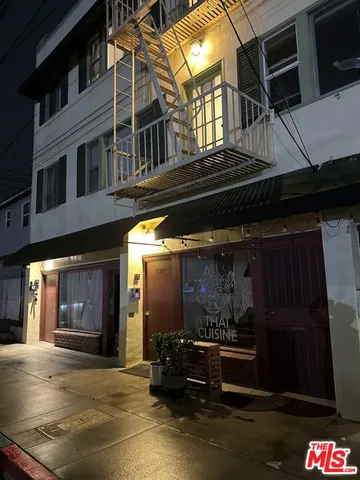 $1,950 | 1510 East Broadway, Unit 6, Long Beach, CA 90802