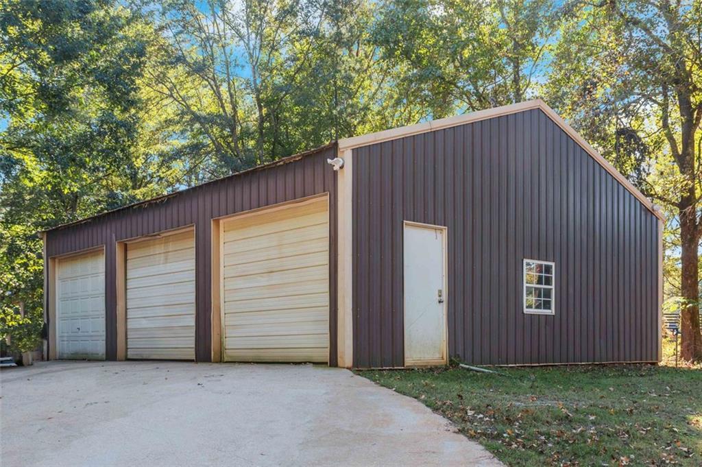 150 Mackey Road McDonough, GA 30252 - Photo 8 of 38 a backyard of a house