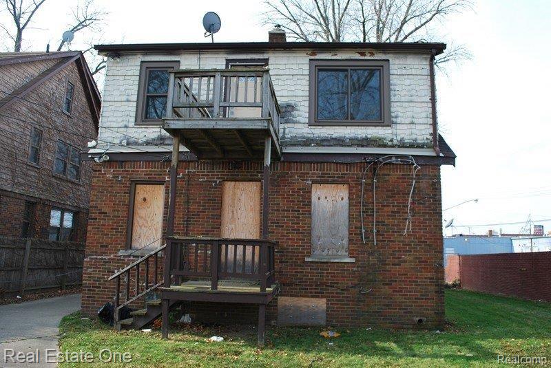 6154 Yorkshire Road Detroit, MI 48224 - Photo 4 of 25 Rear / North Elevation