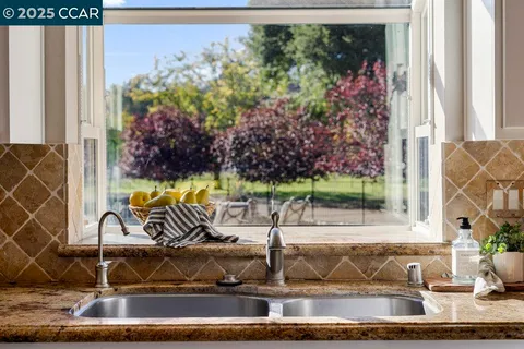 $4,200,000 | 5655 Bruce Drive, Danville, CA 94588