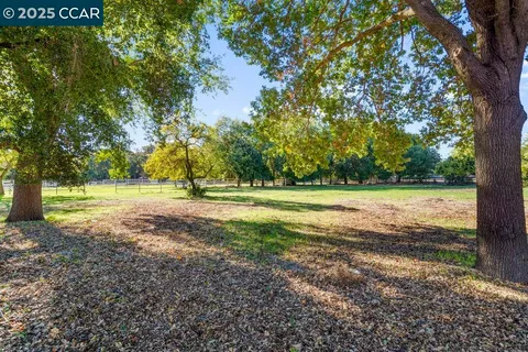 $3,900,000 | 5655 Bruce Drive, Danville, CA 94588