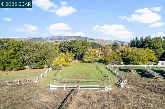 $3,900,000 | 5655 Bruce Drive, Danville, CA 94588
