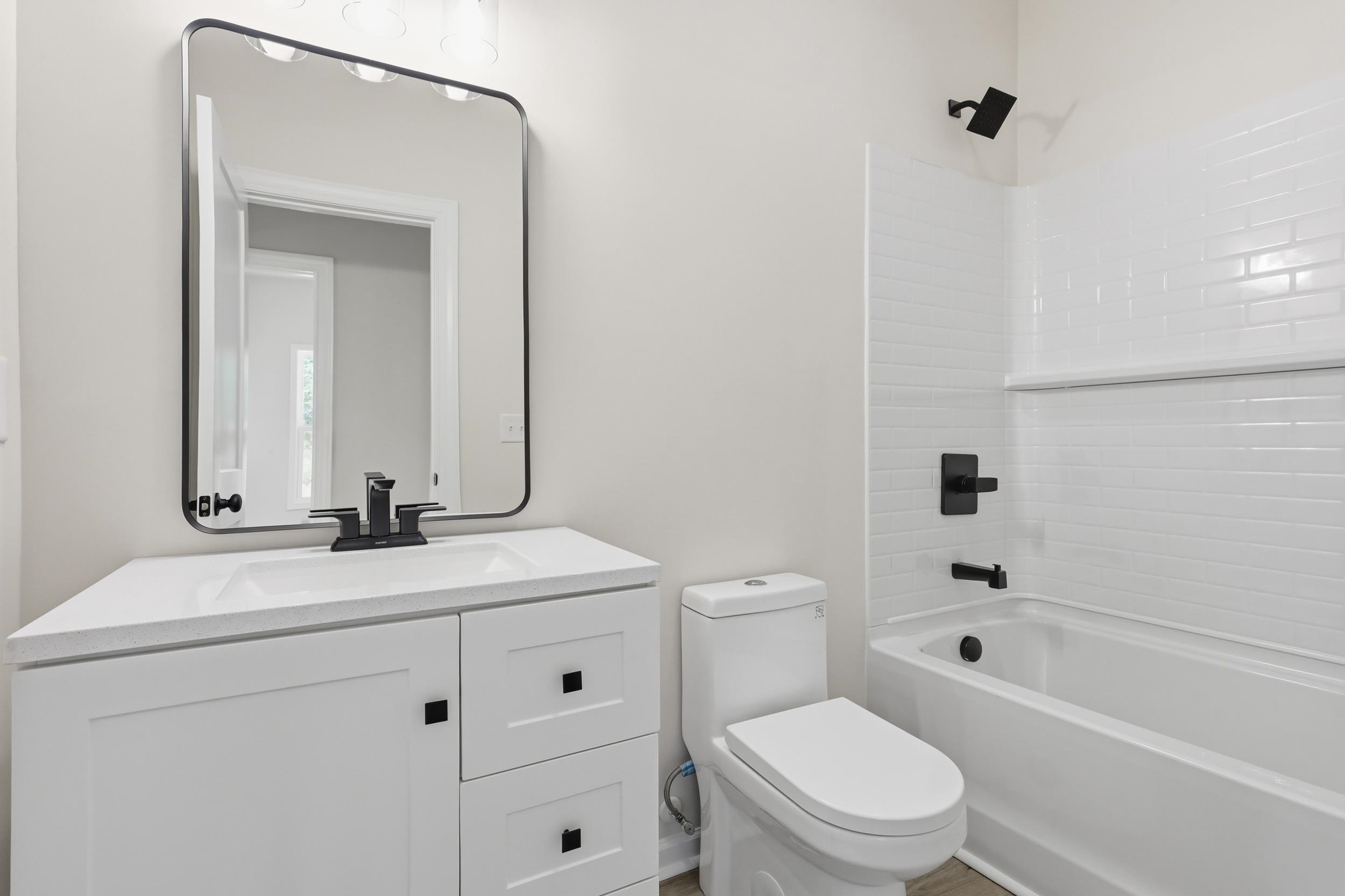 409 Wyatt Road Piedmont, SC 29673 - Photo 12 of 37