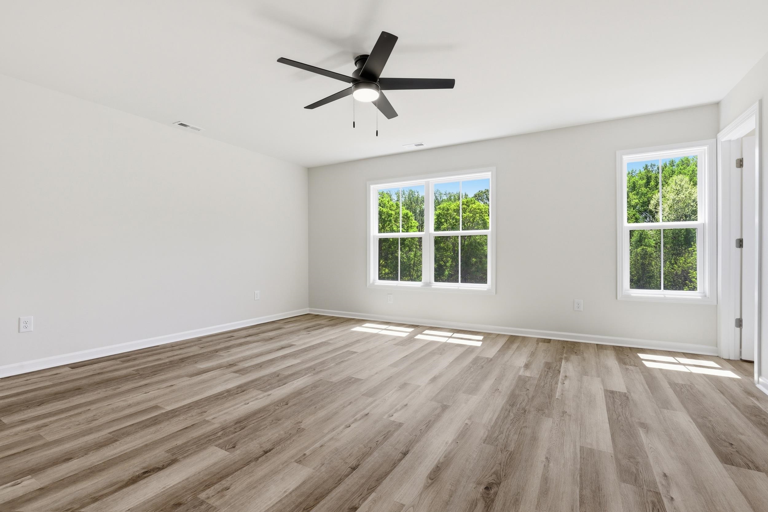 409 Wyatt Road Piedmont, SC 29673 - Photo 14 of 37