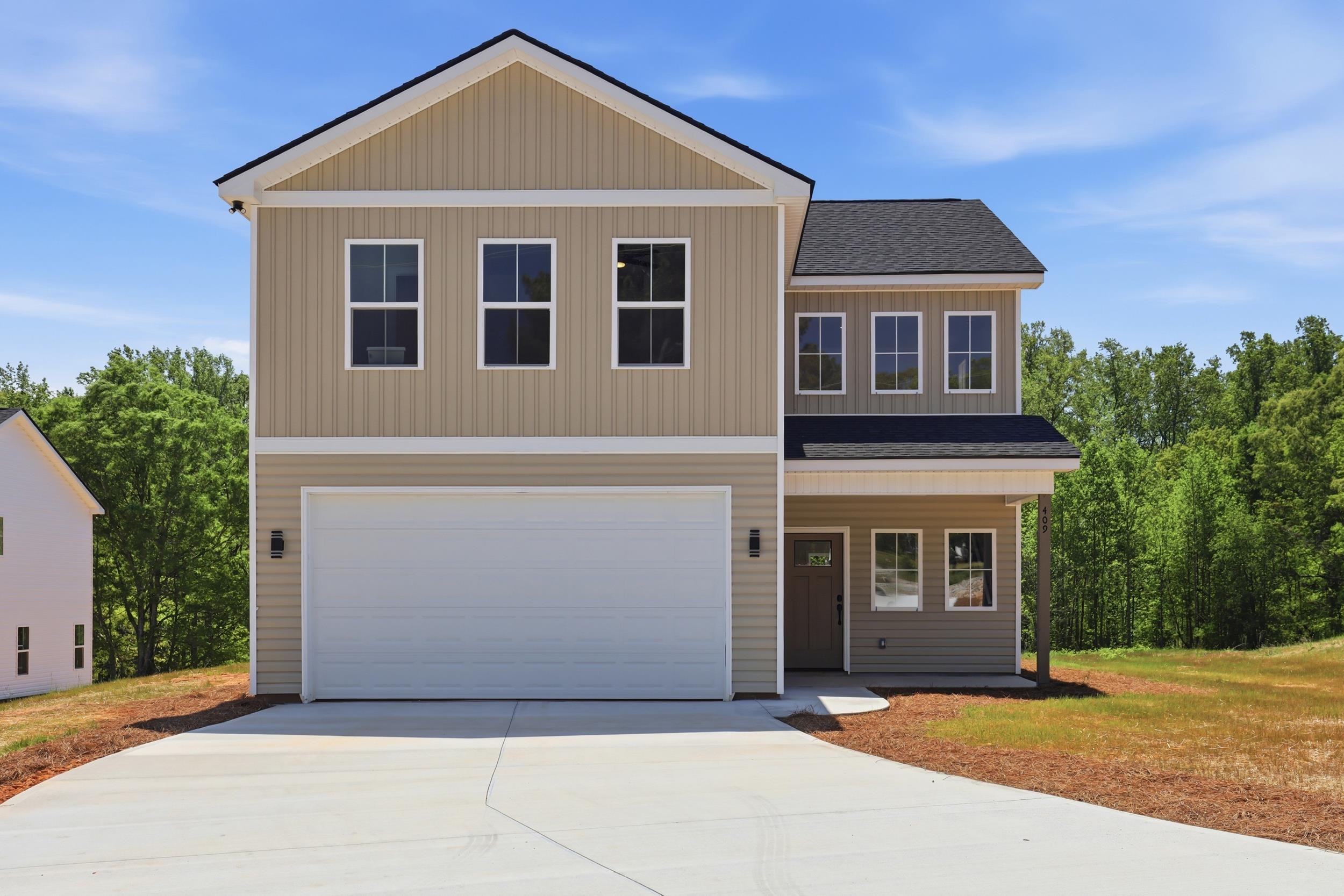 409 Wyatt Road Piedmont, SC 29673 - Photo 2 of 37