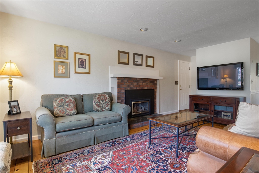 5 Anthony Road Hopedale, MA 01747 - Photo 11 of 42 Gallery Image 11