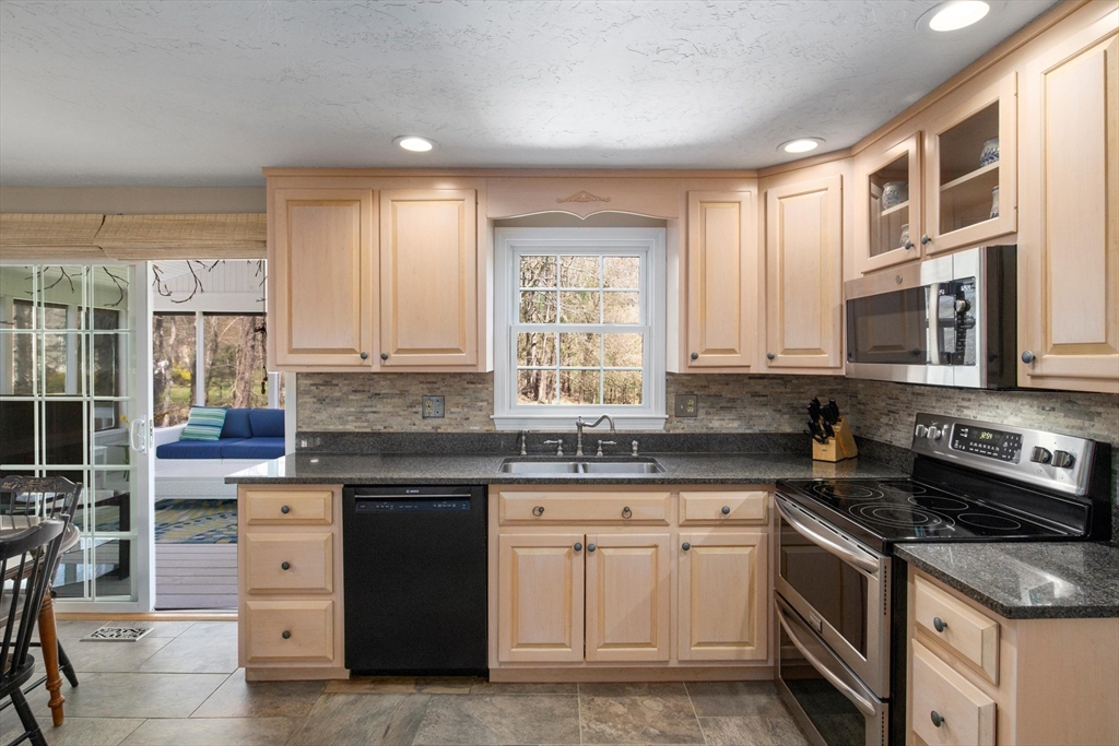 5 Anthony Road Hopedale, MA 01747 - Photo 18 of 42 Gallery Image 18