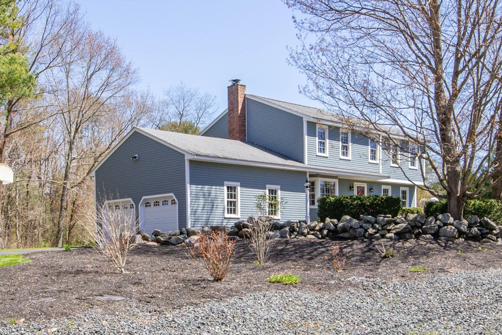 5 Anthony Road Hopedale, MA 01747 - Photo 2 of 42 Gallery Image 2